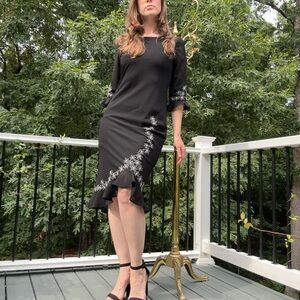 Vintage 1990’s White Flower Embroidered Ruffle Hem Black Dress 3/4 Sleeve